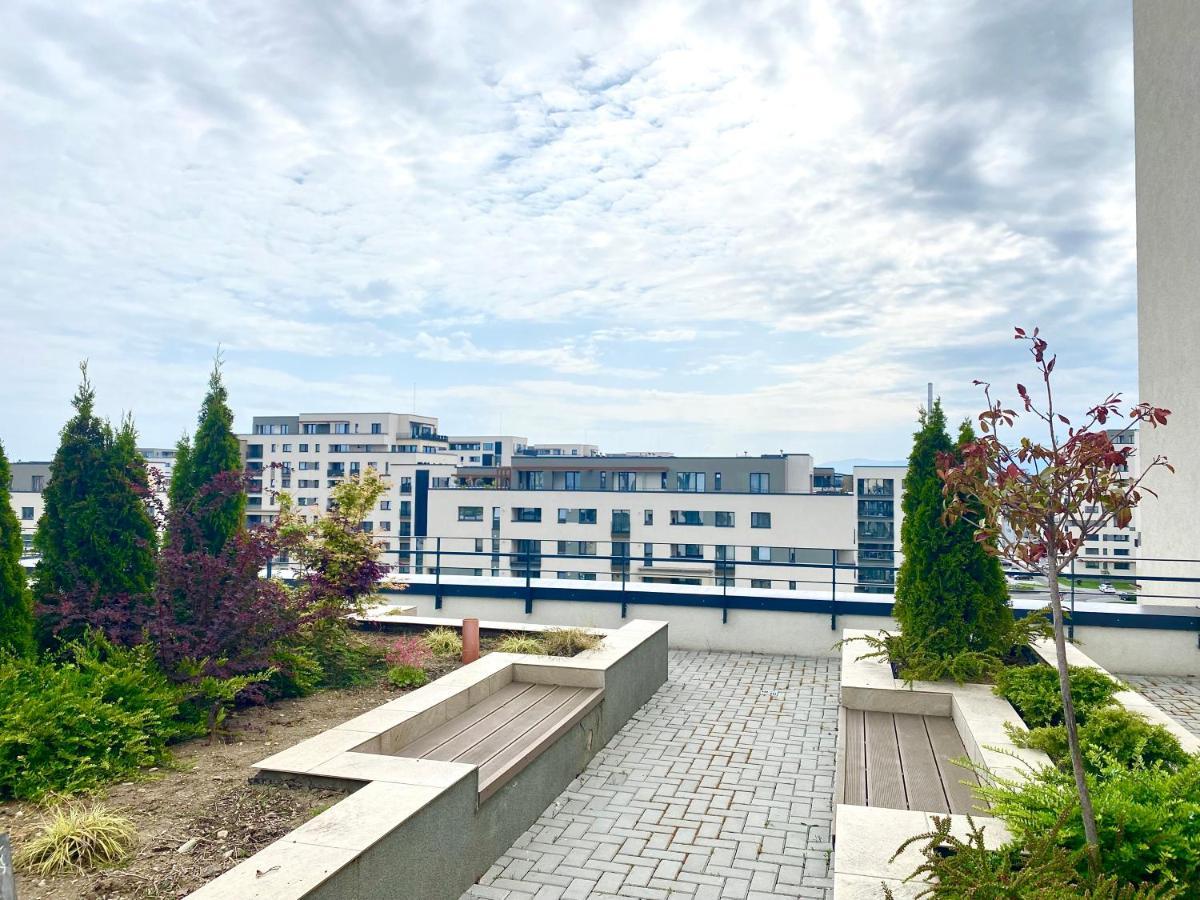 Astoria Apartment - Pet Friendly Brassó Kültér fotó