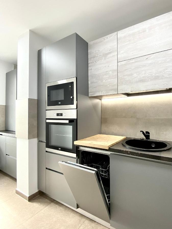 Astoria Apartment - Pet Friendly Brassó Kültér fotó